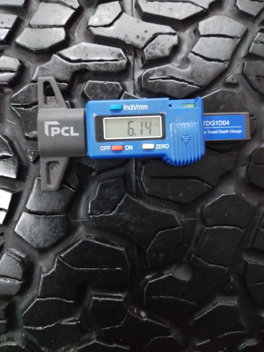 265/60r18 bfgoodrich all-Terrain T/A rok 2022