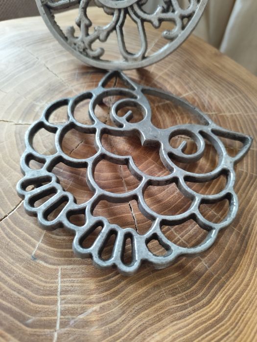 Вінтажна  Підставка під горяче