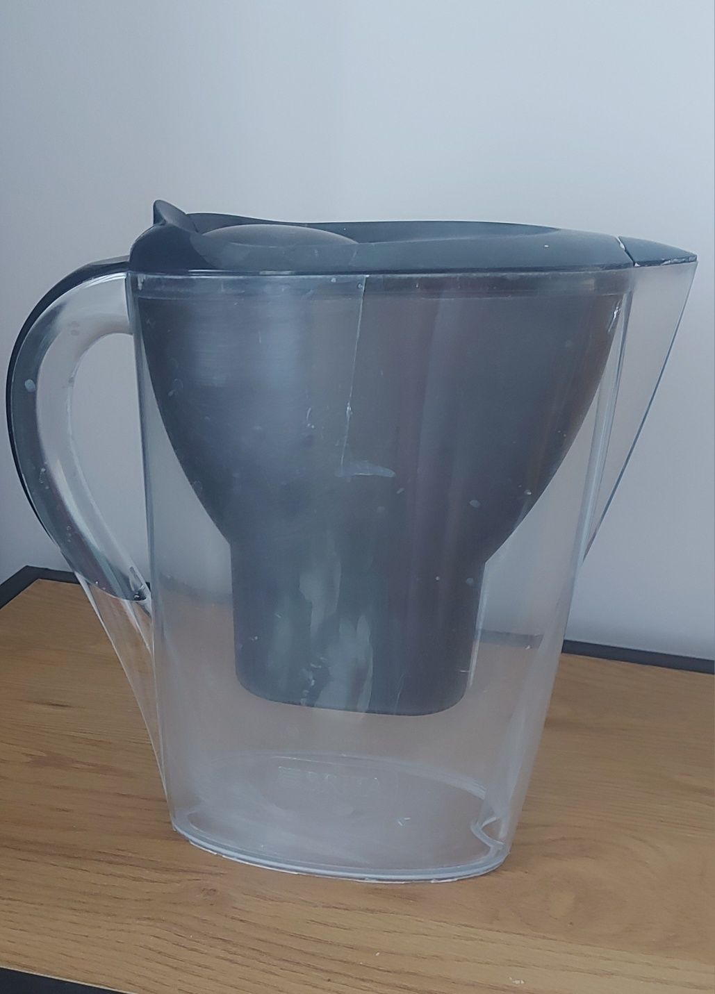 Dzbanek na wodę do filtrowania BRITA