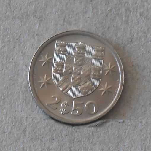 Portugal 2,5 escudos 1977 - olx X10867
