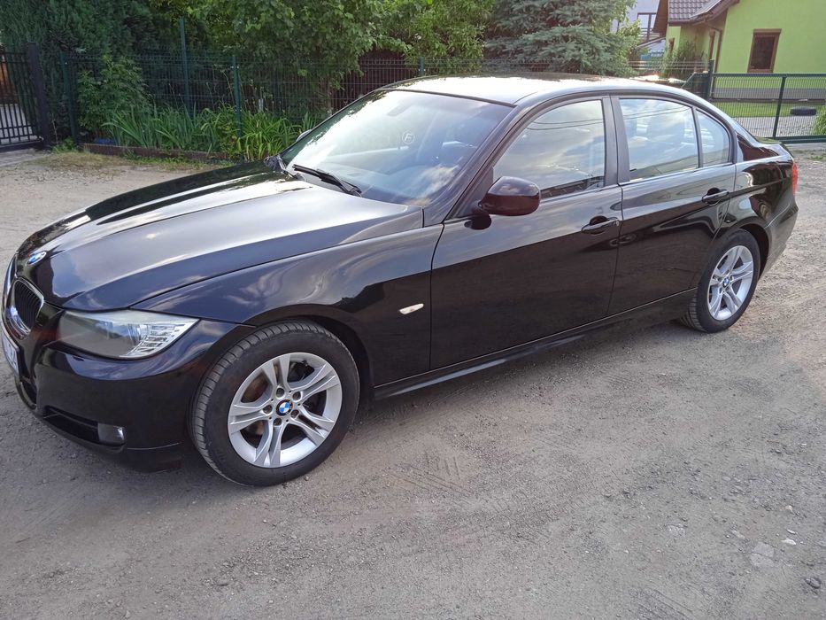 BMW E90 318i 2.0 143KM po pełnym serwisie + nowe hamulce +opony zimowe