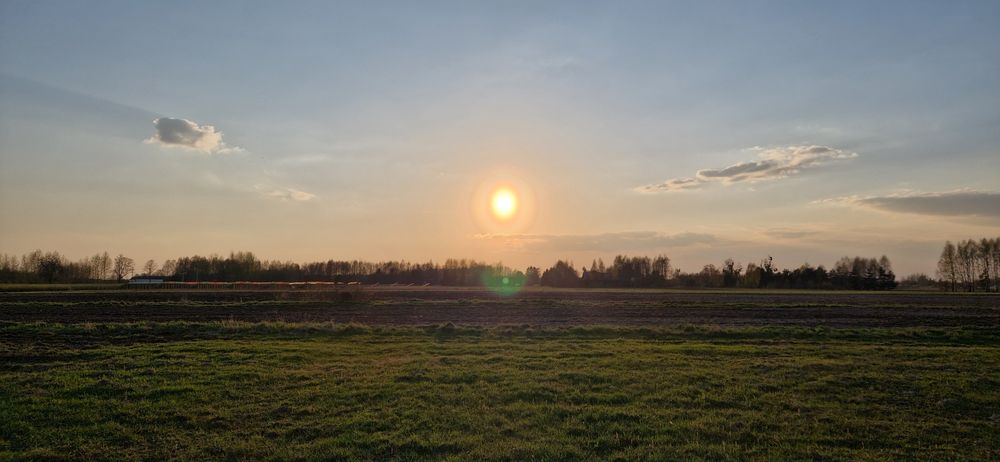 Sprzedam Działkę 1709m2 w Zwierkach