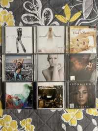Alanis Morissette / Annie Lennox / Christina Aguilera / Leona Lewis