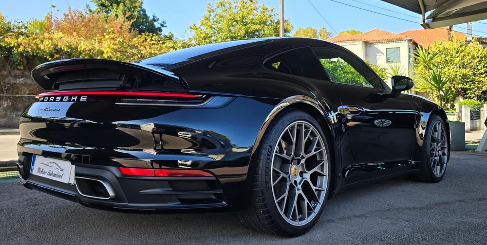 Porsche 911 (992) Carrera PDK
