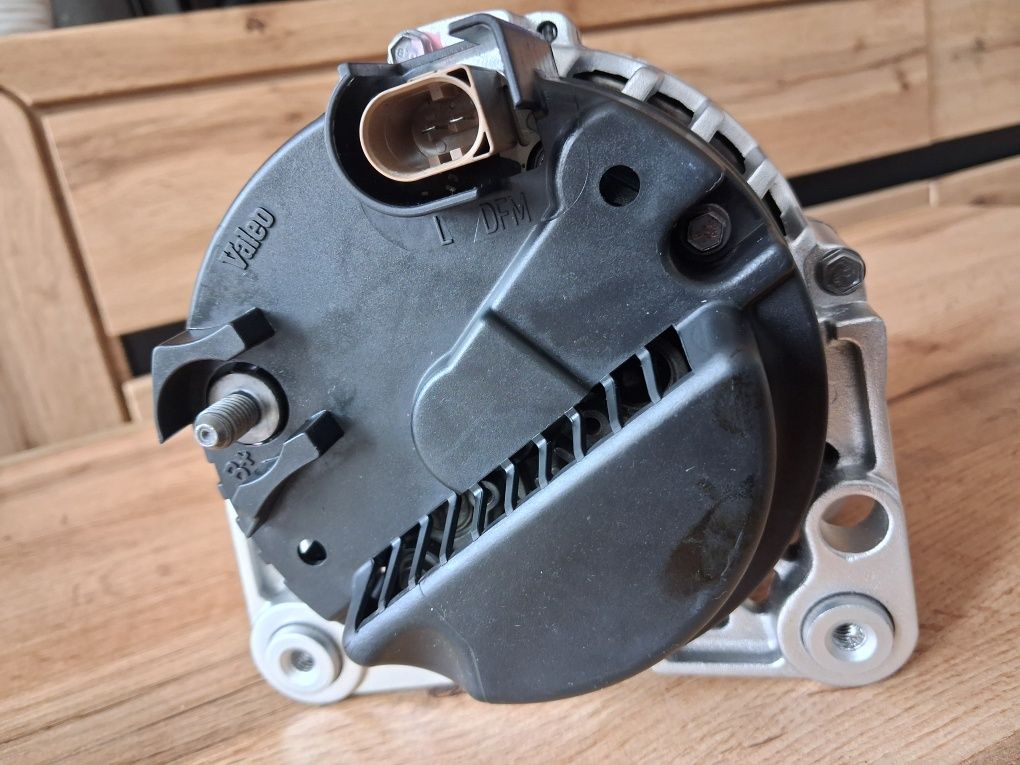 Alternator Valeo 90A Po Regeneracji  Polo 9N Fabia I i II 1.2 Ibiza