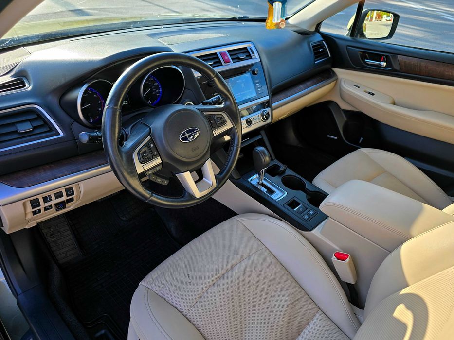 Subaru Outback 2014г.в. 2.5 газ-бебнзин, полный привод