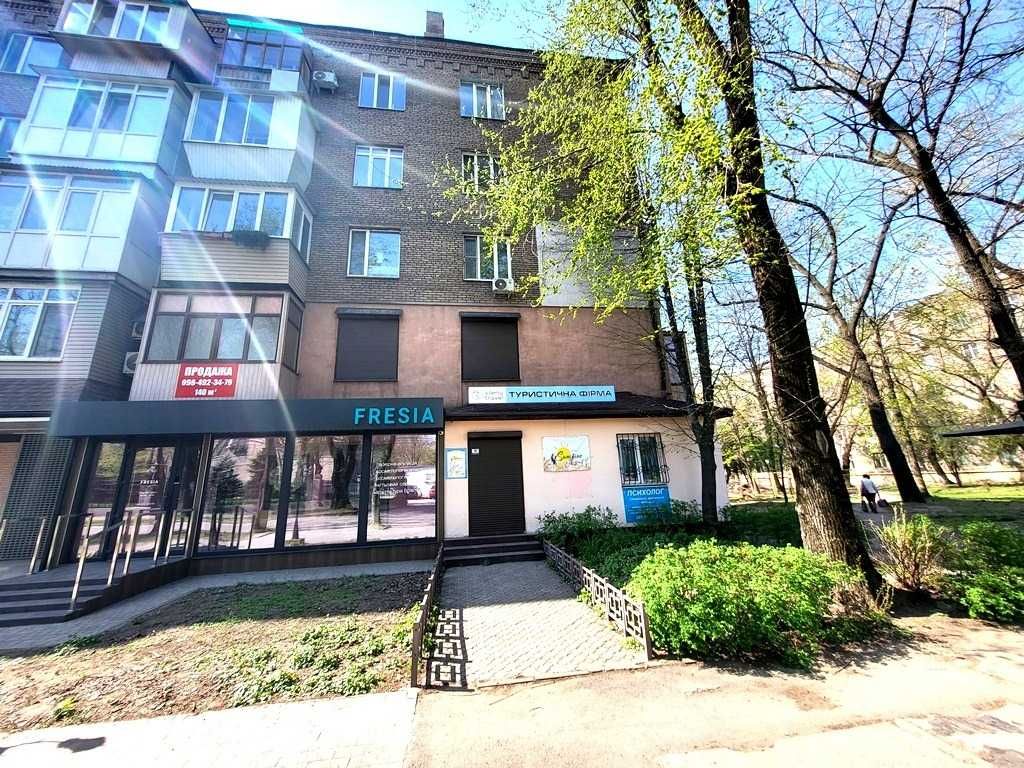 Продажа 4-х к кв ул Маяковского д 8-А, ВТОРОЙ этаж, рядом 71 гимназия.