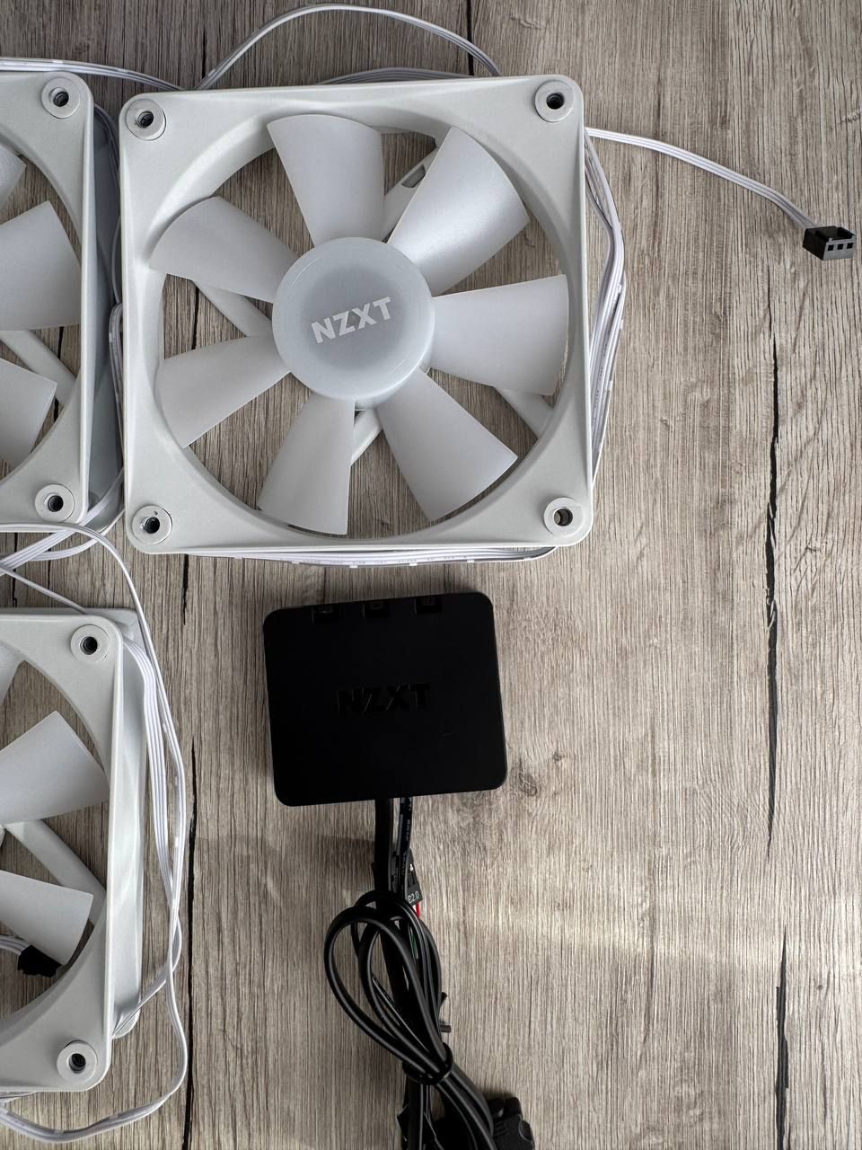 Вентилятор NZXT F Series Airflow RGB 140мм, білий (RF-R14DF-W1)