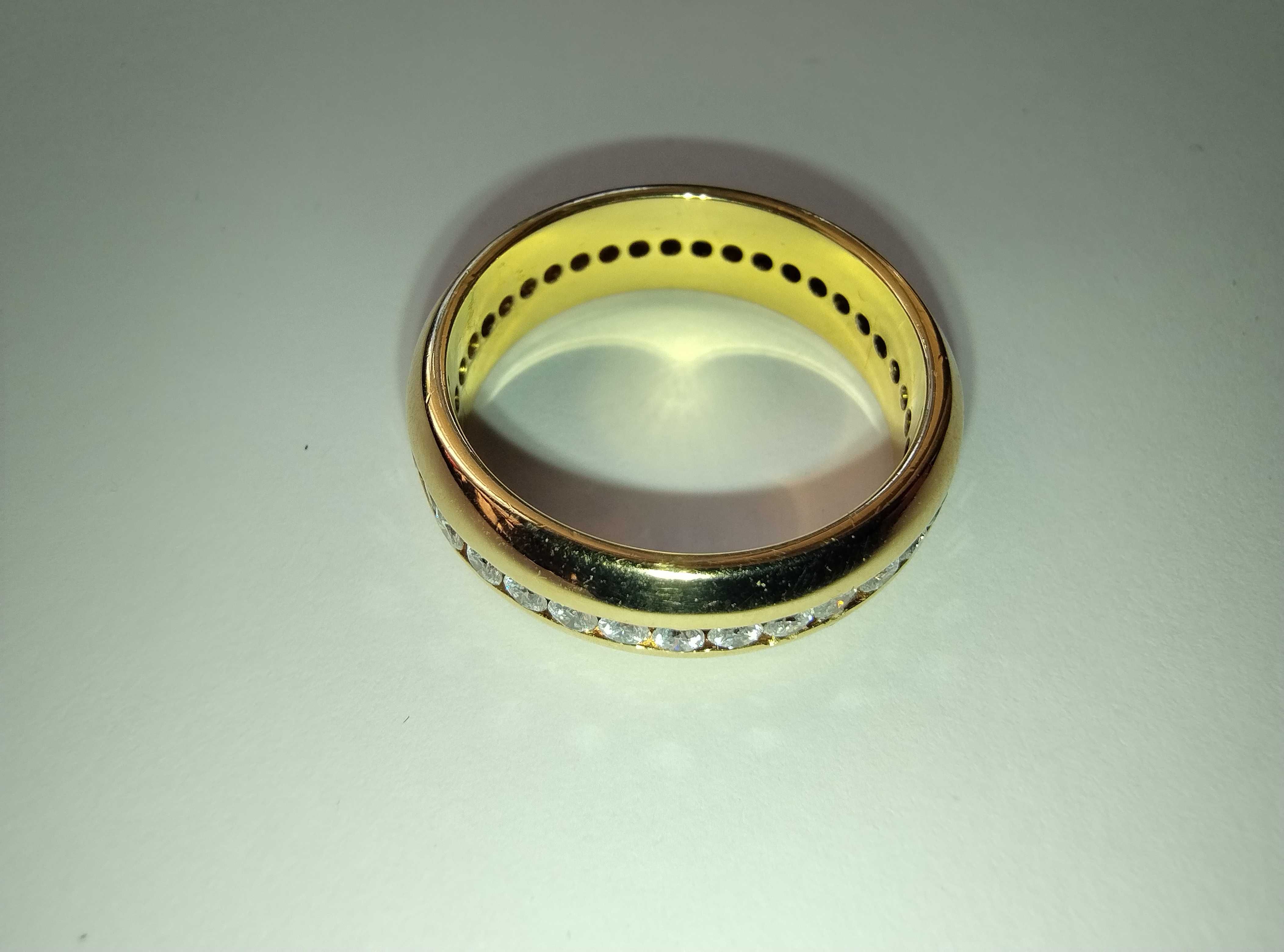 Złota obrączka 18k(750)  6,25gr z diamentami eternity full 1,30ct VS/F