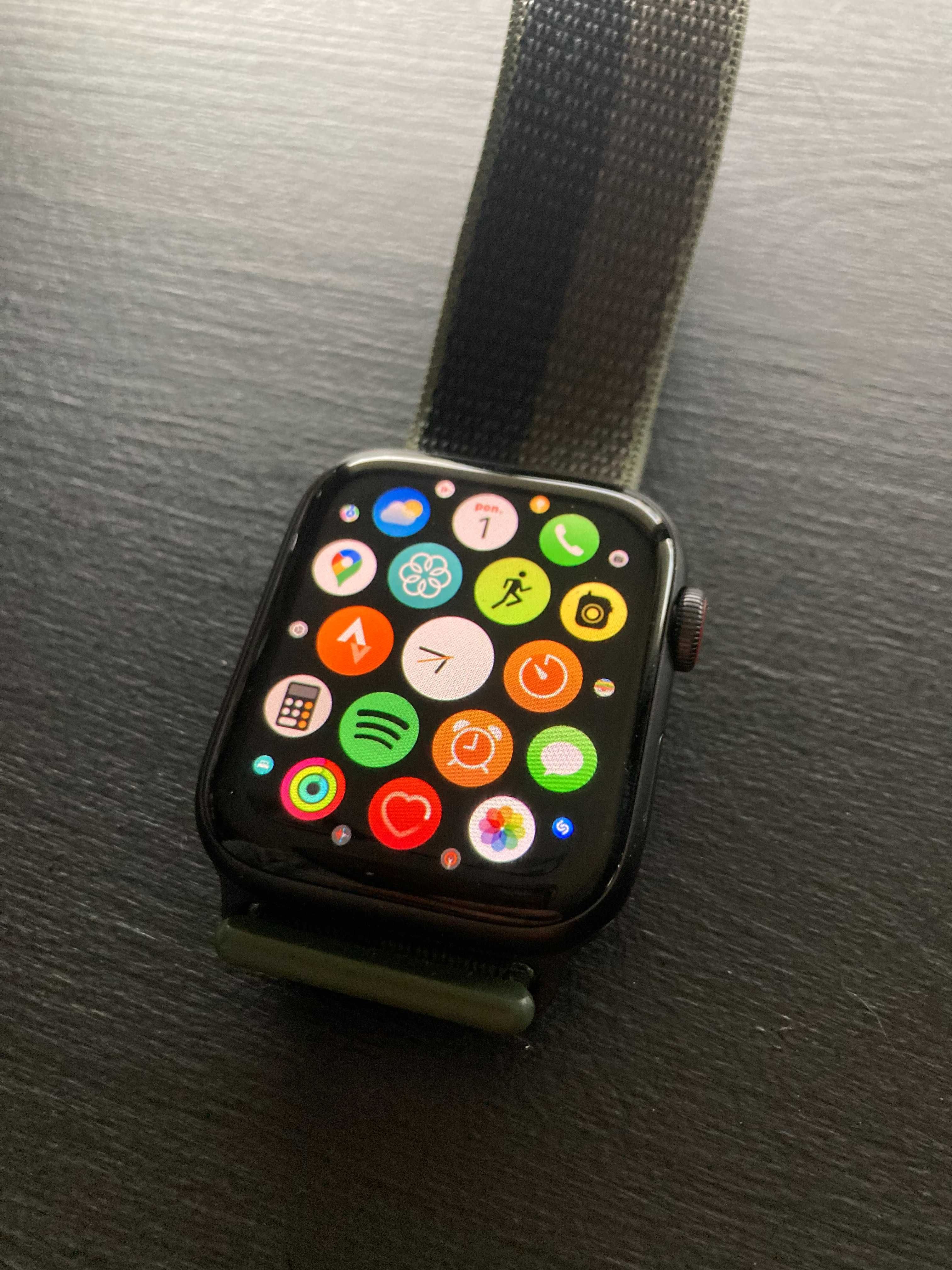 iWatch SE 44 Cellular LTE z gwarancją +36mc