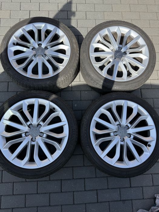 Oryginalne Koła felgi 19 cali Audi 235 45 R19