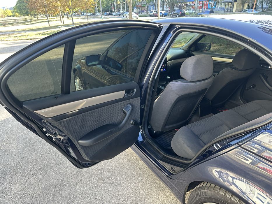 Продам BMW e46 1.9 бензин