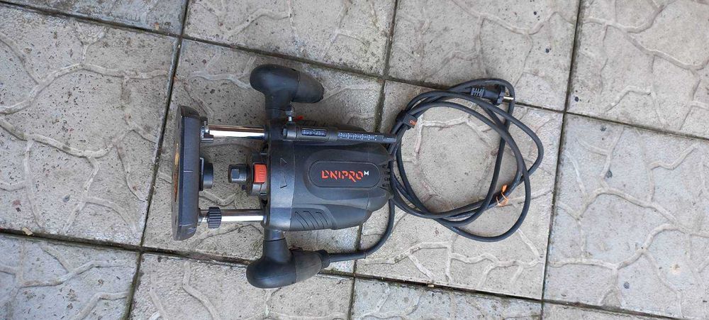 фрезер DNIPRO-M ER-160S