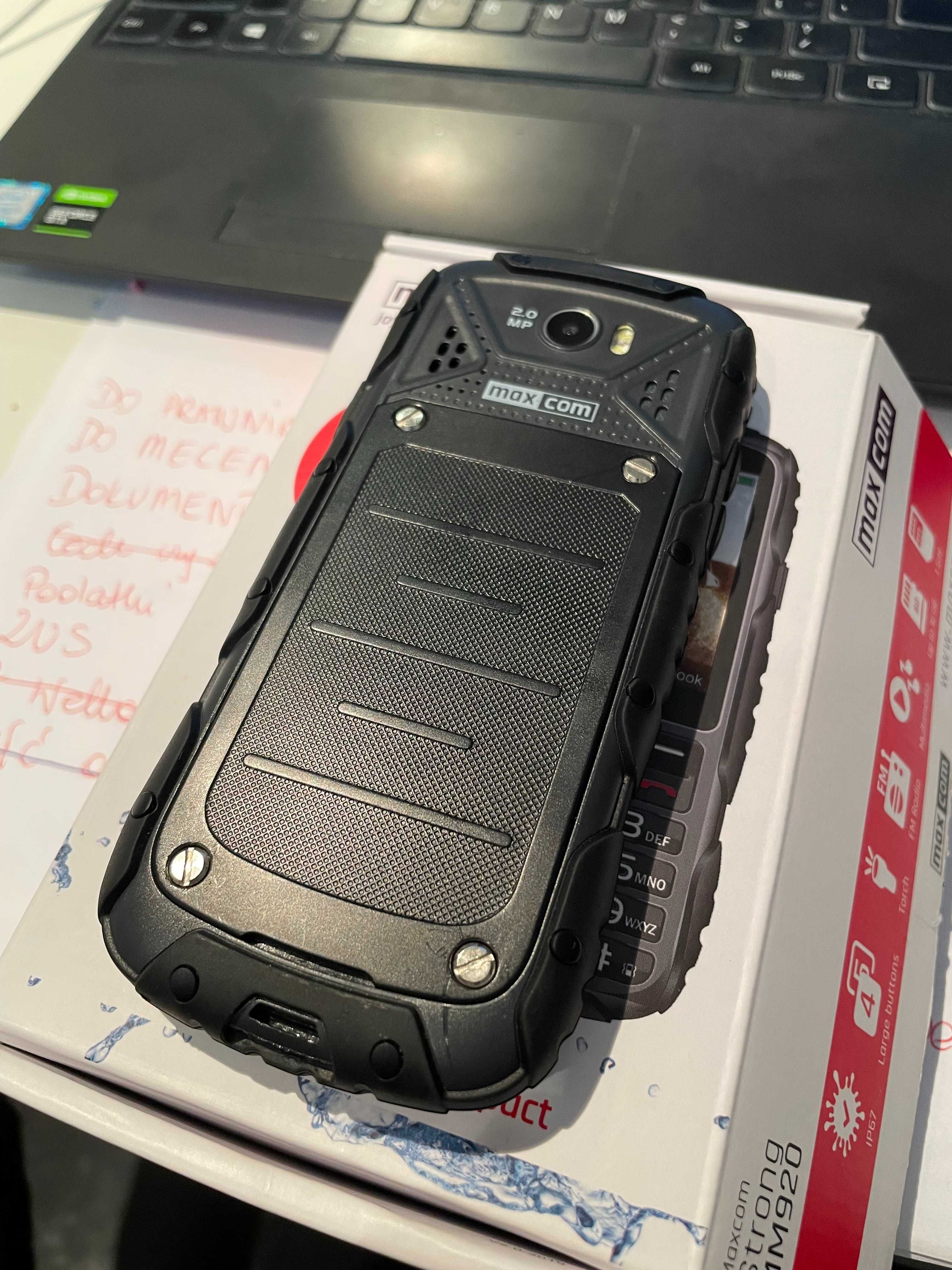 Telefon Maxcom mm920 dla seniora jak NOWY