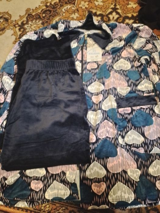 АКЦІЯ!Продам жіночі нові костюми великого розміру