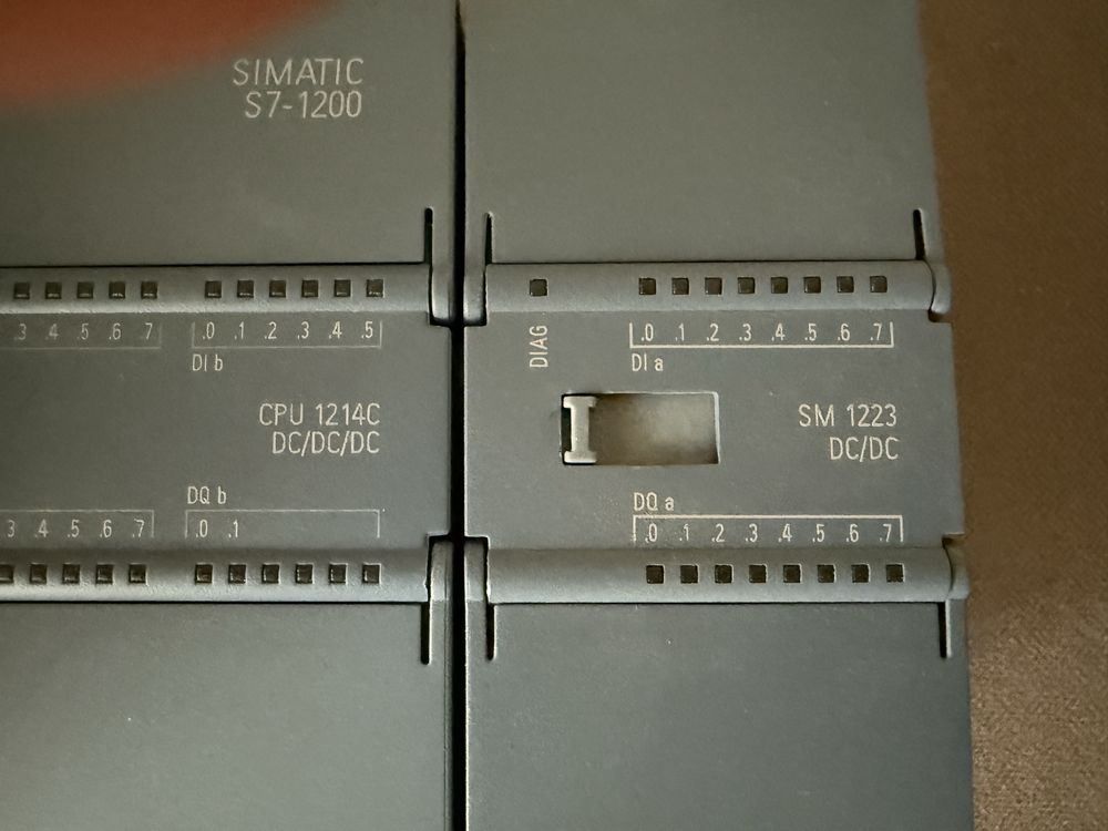 S7 Siemens 1200  1214C DC/DC/DC z SM1223 i zasilaczem PLC bez HMI