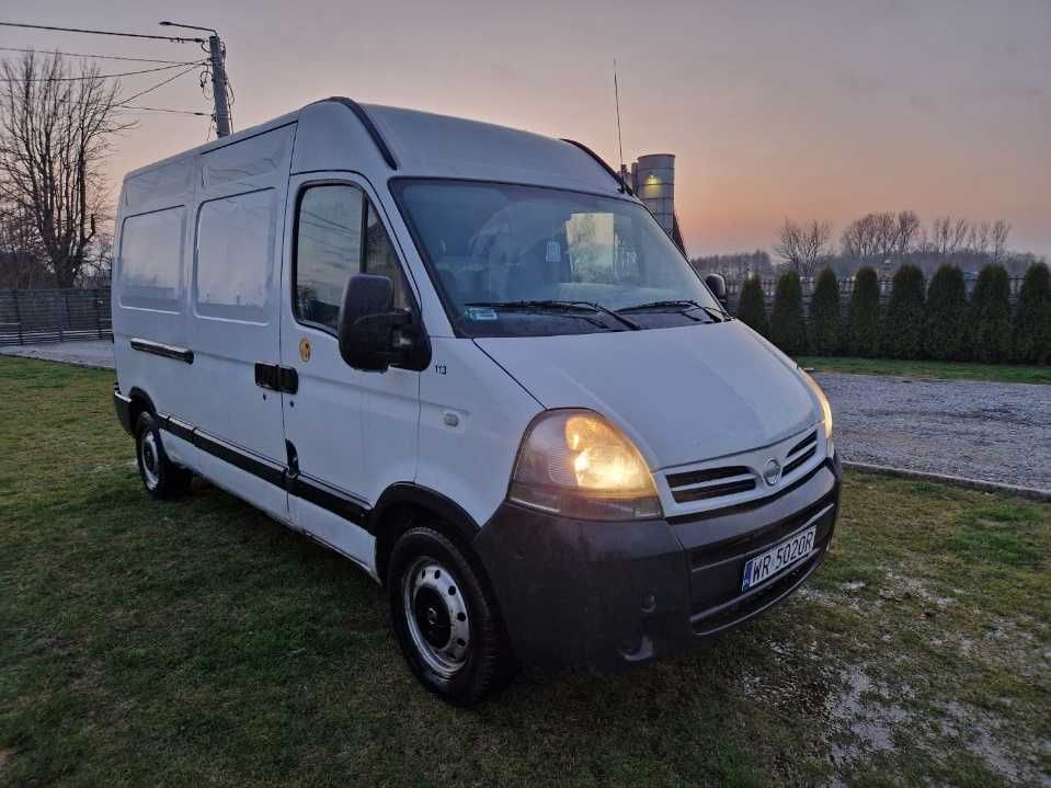 Nissan Interstar, 2004 rok, 2.5 DCI.