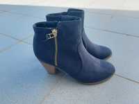 Botins tamanho 37