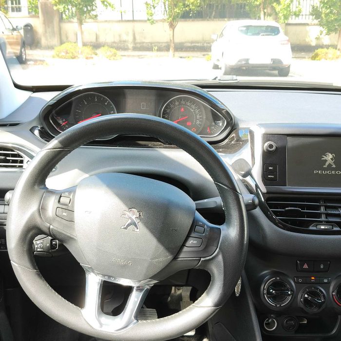 Peugeot 208 1.4 HDI - Aceito propostas honestas — foto 9