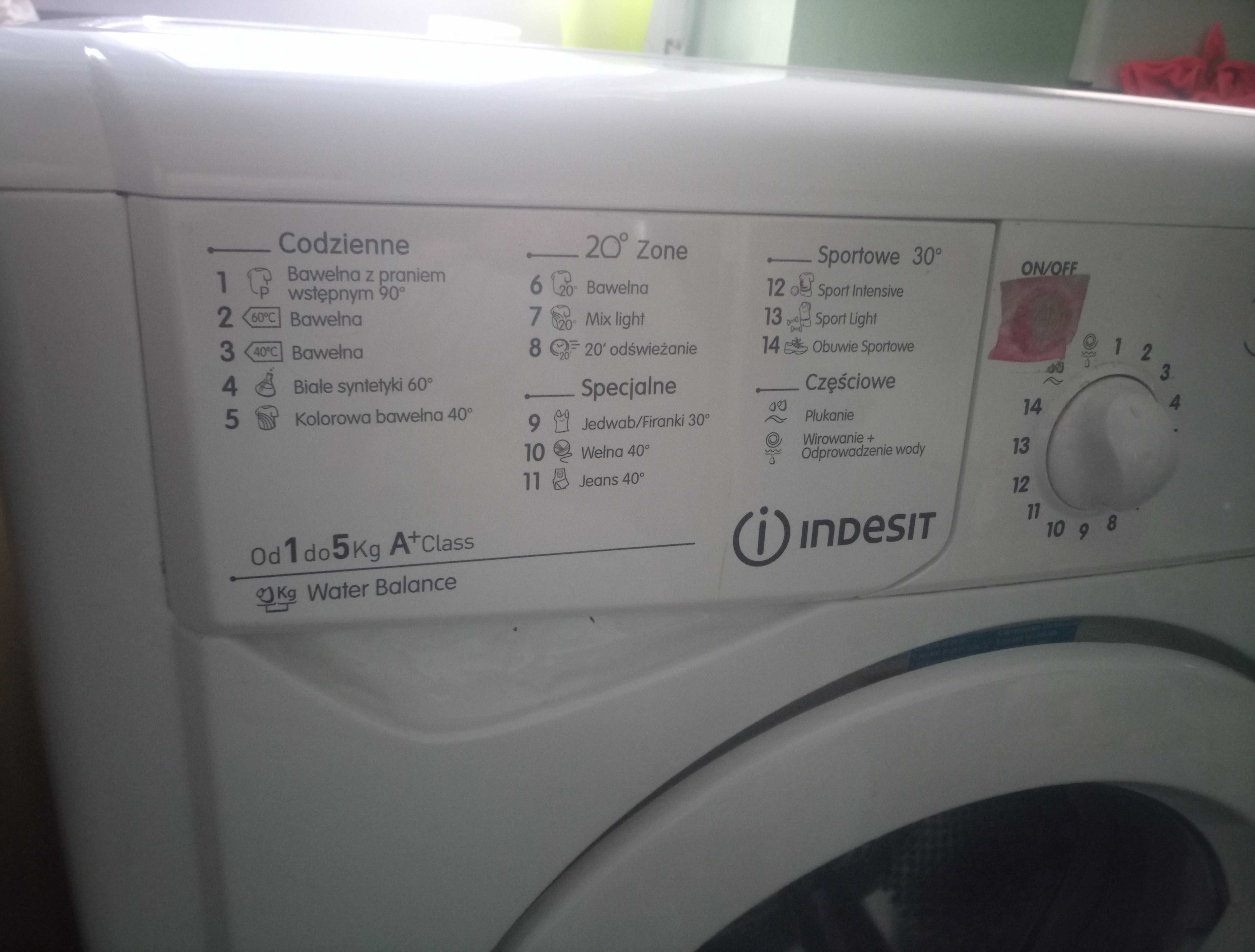 Pralka Indesit IWSD 51051