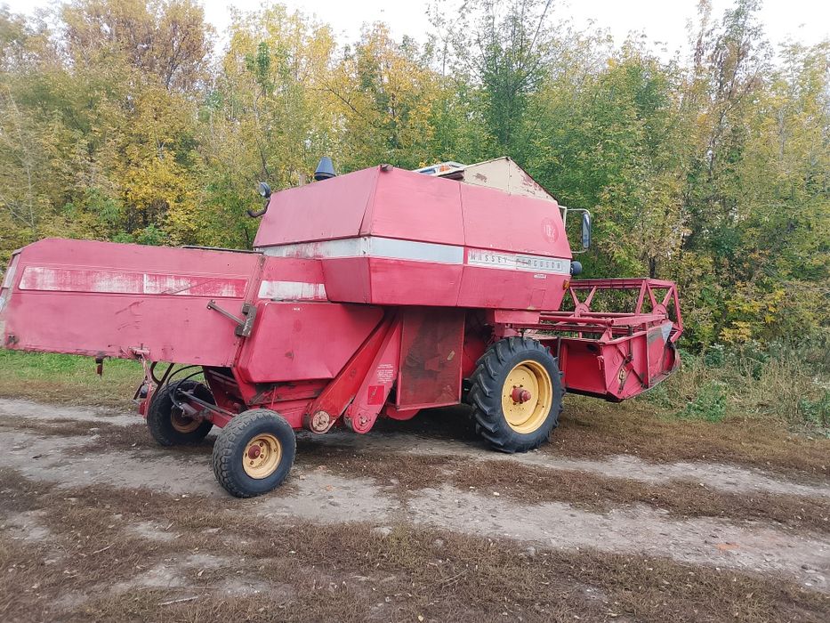 Продам комбайн масей фергюсон 187