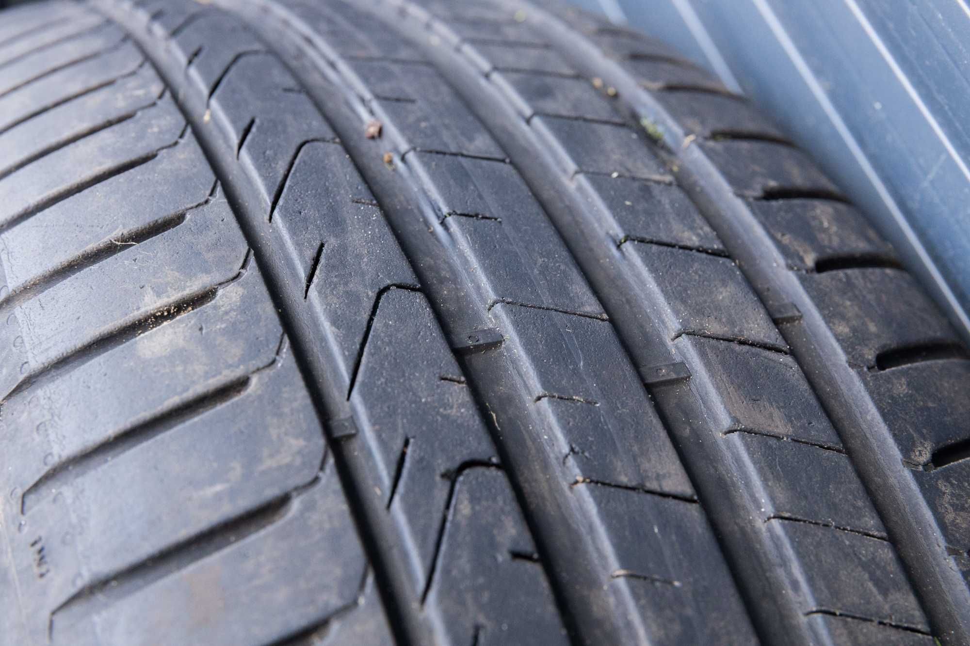 Opony Pirelli Cinturato P7 245/50 R19
