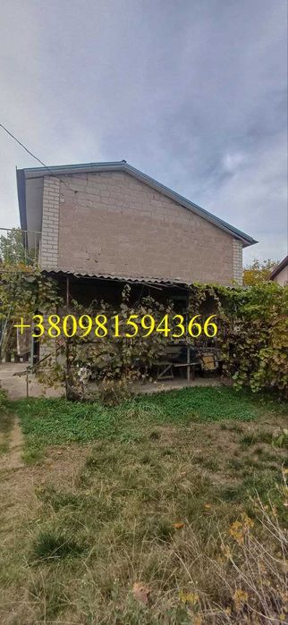 Продам дачу, дачну ділянку в Підгородньому