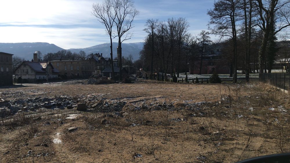 Wynajmę Teren Plac Parking Działkę Grunt  - 300m od Dworca PKP Miłków