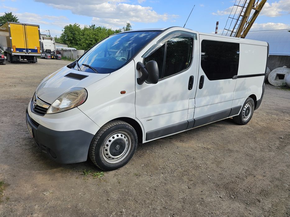 Продам Opel Vivaro