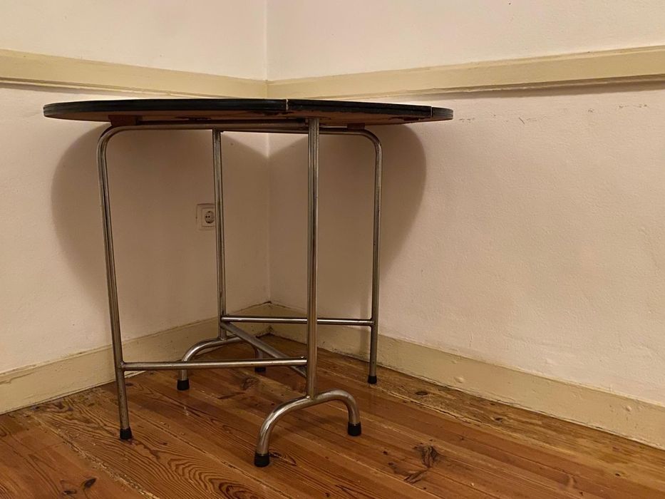 Mesa Redonda Usada Dobrável