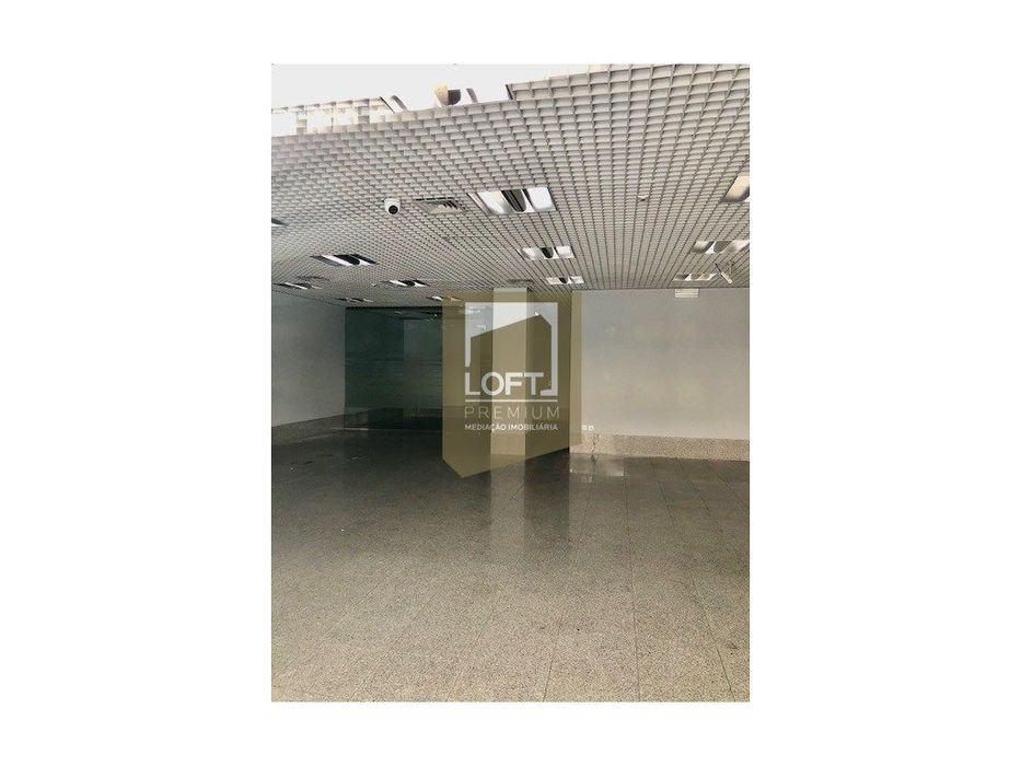 Loja p/ Arrendar no Centro de Guimarães