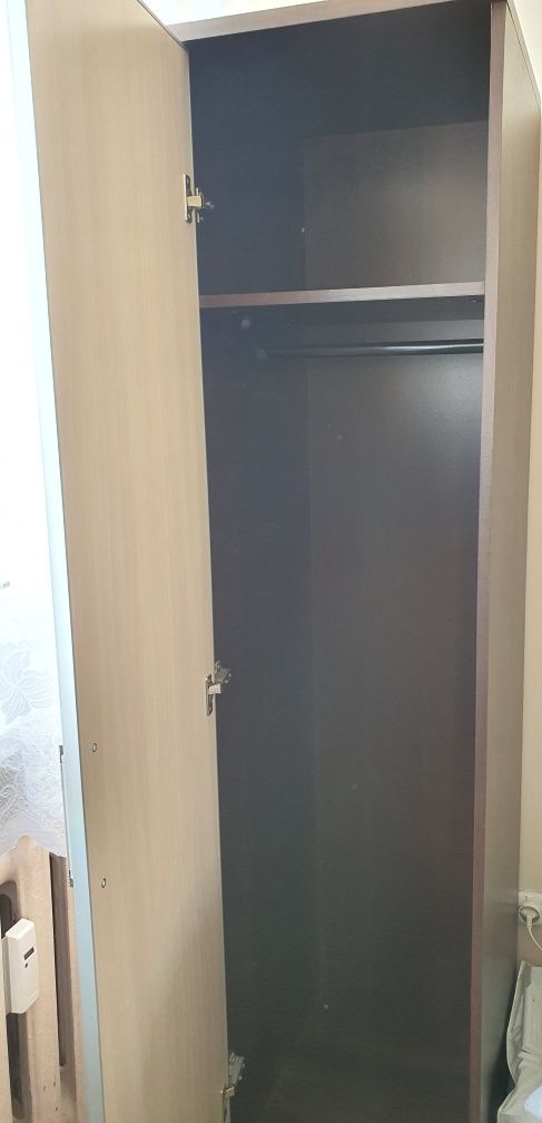 Szafa słupek jednodrzwiowa drążek +półka