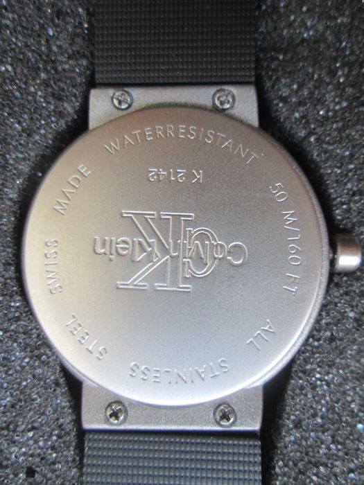 Relógio de homem Calvin Klein, novo em estojo de metal