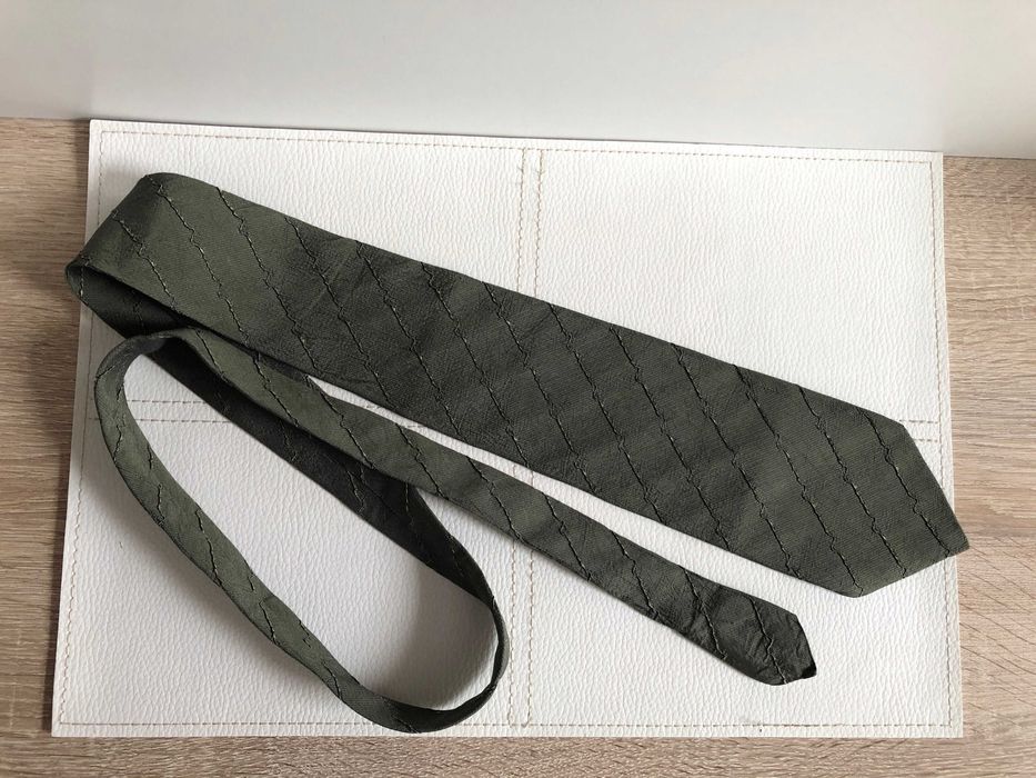 krawat męski jedwabny Roland khaki