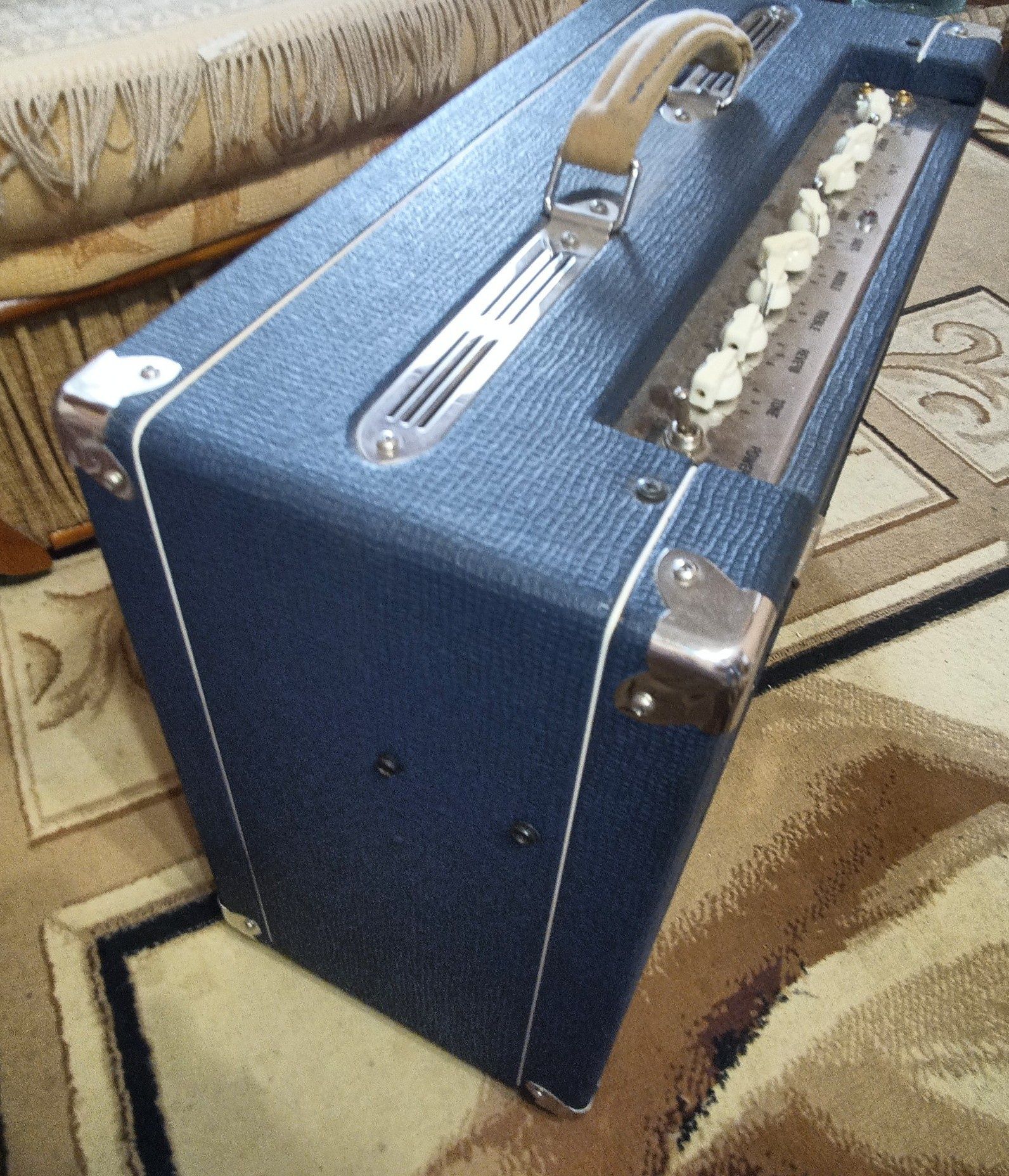 Laney L5T-112 Lionheart — Ламповий гітарний комбік, Англія