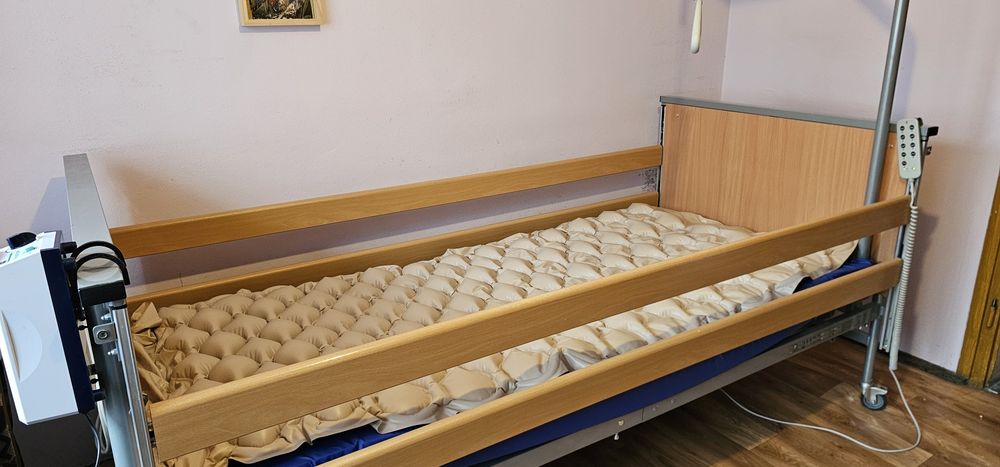 Łóżko rehabilitacyjne timago dream-tim plus metalowa konstrukcja pilot