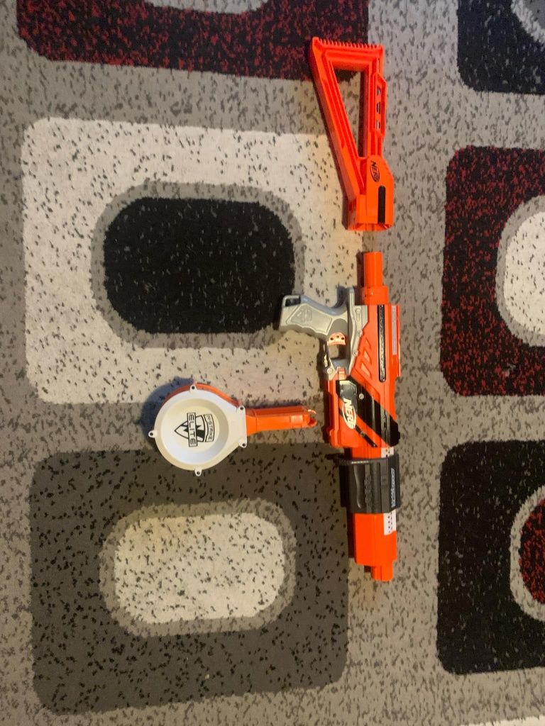 Pistolet Nerf Accustrike alpha trooper