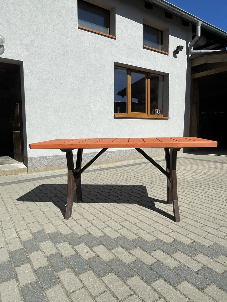 Drewniany stół (mozliwosc zakupy wiekszej ilosci)