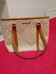 Torebka Michael Kors wanilia monogram 35x26x10