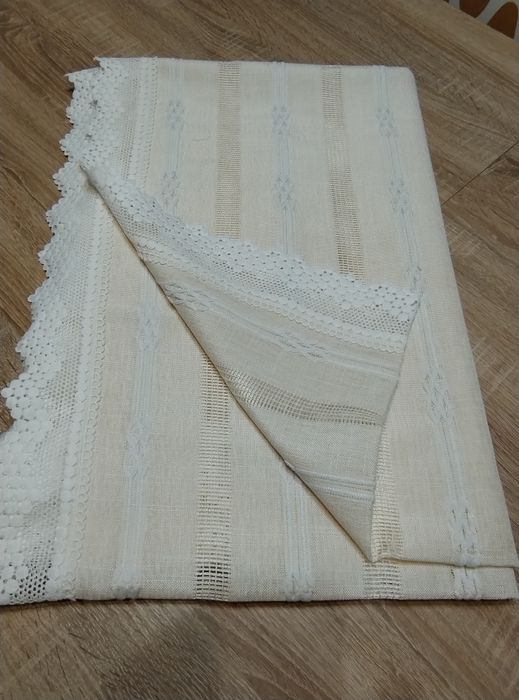 Piękny prostokątny obrus