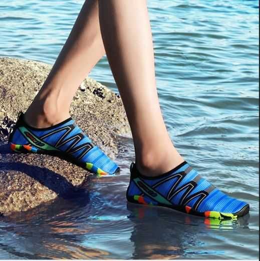 buty do wody r. 44 kajaki  rafy muszle kamienista plaża basen