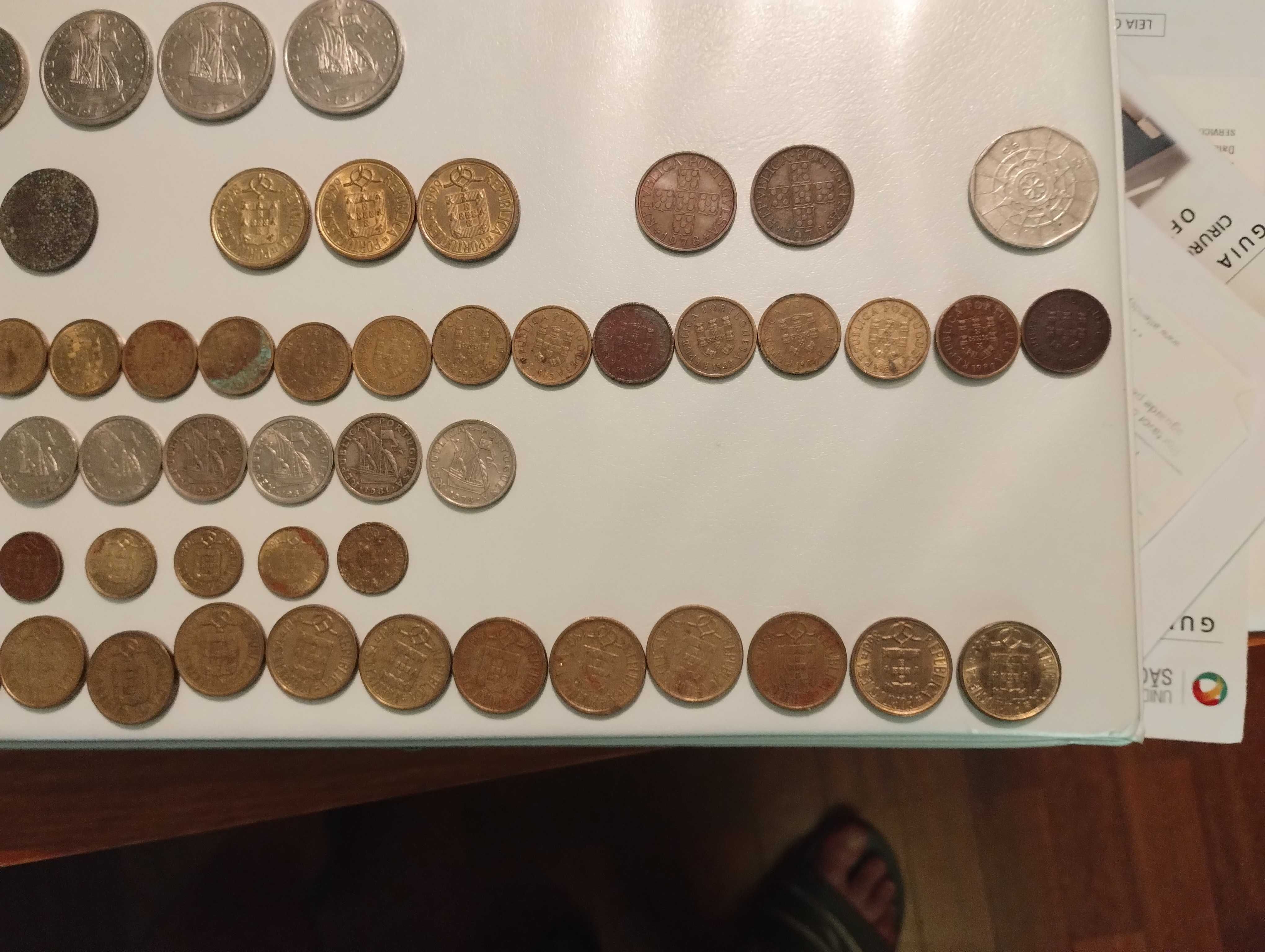 Lote 77 Moedas Antigas Portugal Colecção