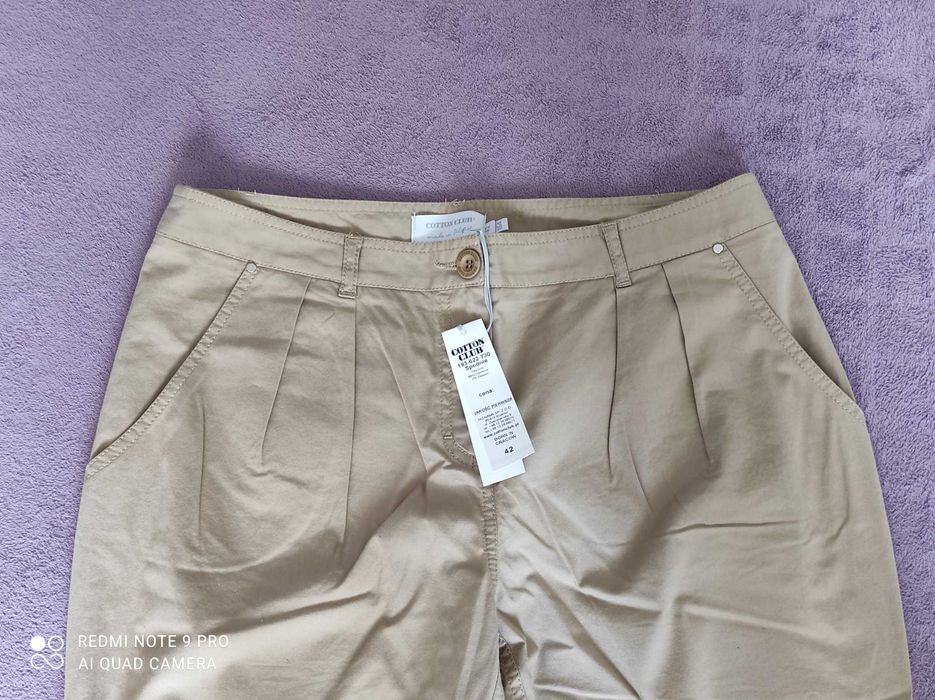 Spodnie materiałowe chinosy beżowe Cotton Club rozm. 42