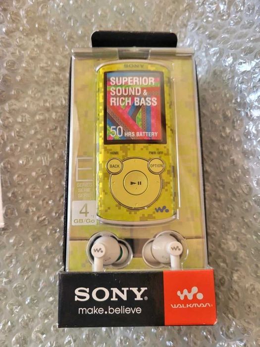 Sony Walkman NWZ-E463 4 ГБ Новый запечатанный.