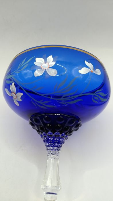 Bombonierka remer kielich ręcznie malowany