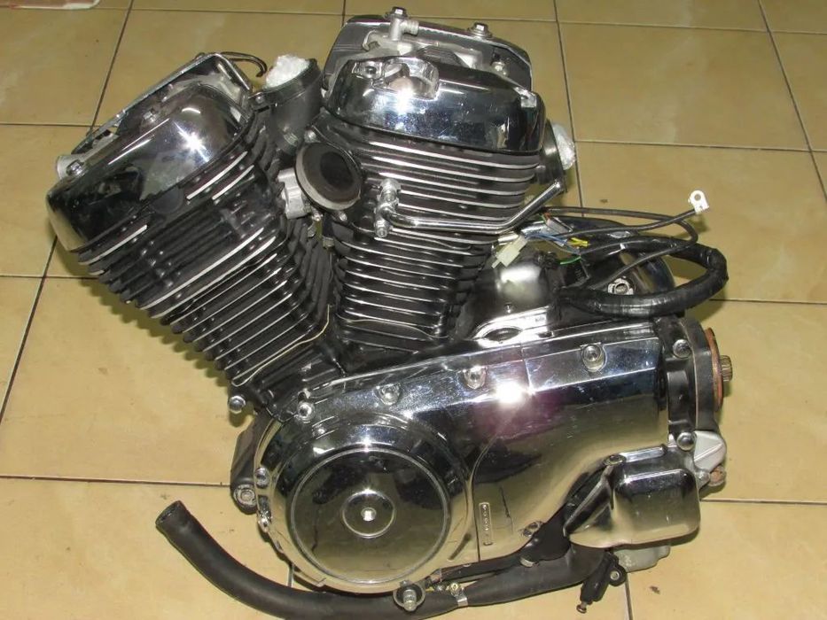 Suzuki Vs 800 intruder Sachs roadster 800 silnik engine kompletny