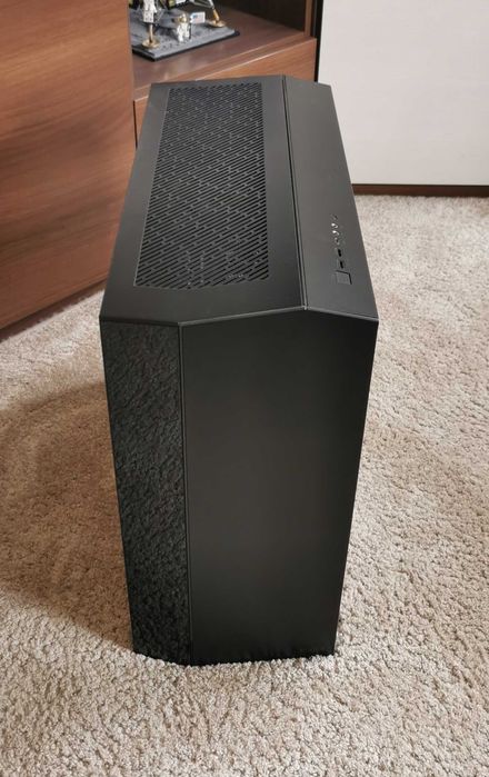 Obudowa Fractal Design Vector RS Blackout Dark TG LED (jak nowa) + fan