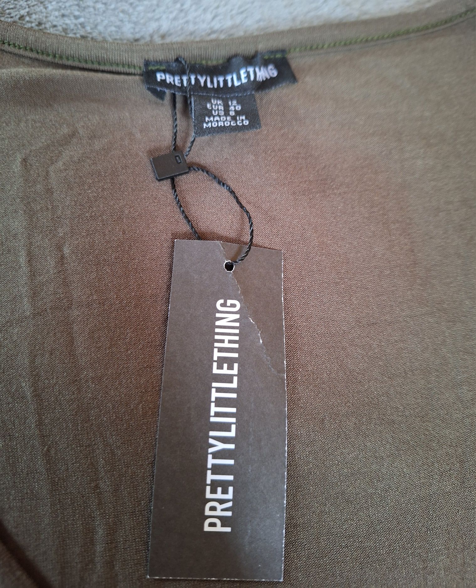 Długa sukienka maxi khaki Nowa marka PrettyLittleThing rozmiar L 40