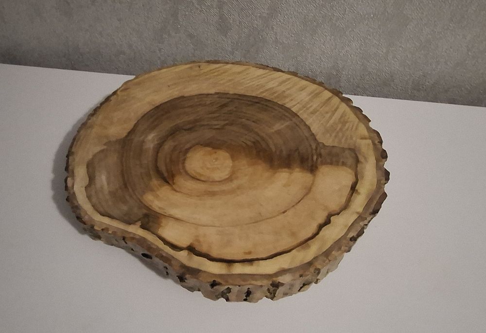 Винний Столик .стіл з ніжками