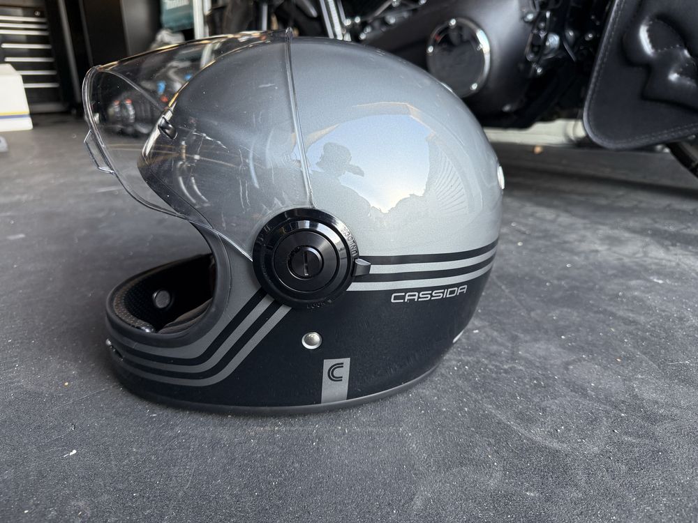 CASSIDA Kask Super Hooligan